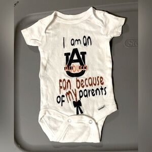 Auburn Fan AU Gerber Onesie White Infant Baby Newborn 0-3 Months Tigers